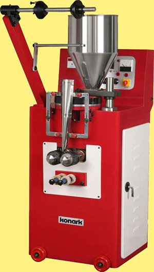 THREE SIDE SEALING Machine Photo